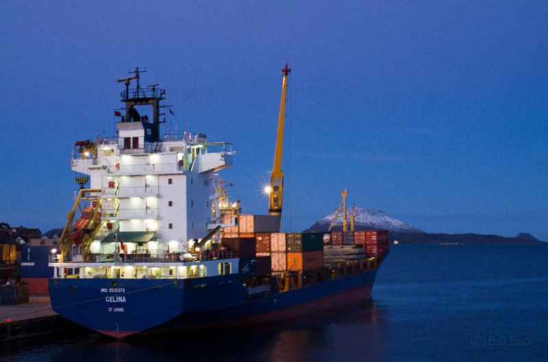 K5IM1768 copy.jpg - A container ship in Florø harbour